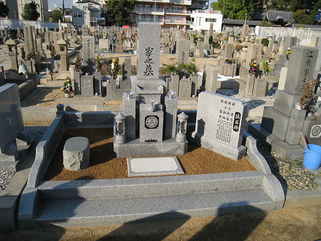 施工例3㎡以上2-18　大阪市平野区 大念仏寺墓地