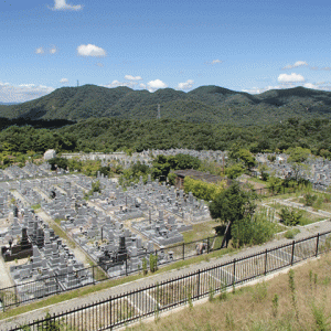 西宮市立白水峡公園墓地の使用申し込みが始まりました。