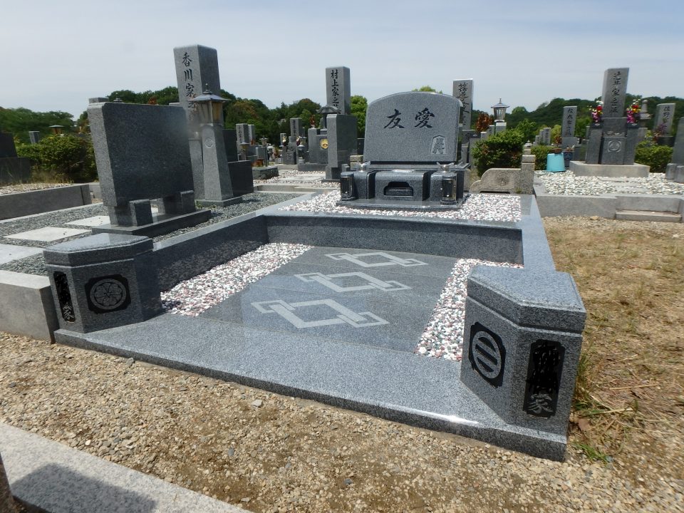 施工例　洋型墓石３－３０　堺市営霊園