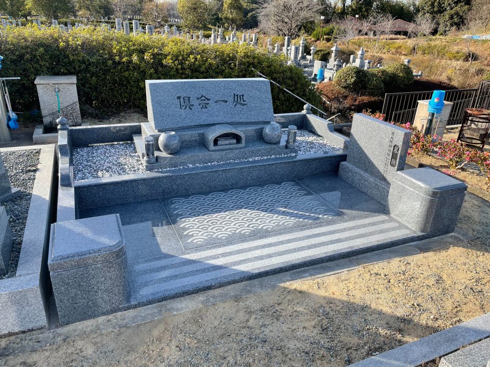 施工例3－46　堺市霊園洋型墓石の詳細画像1