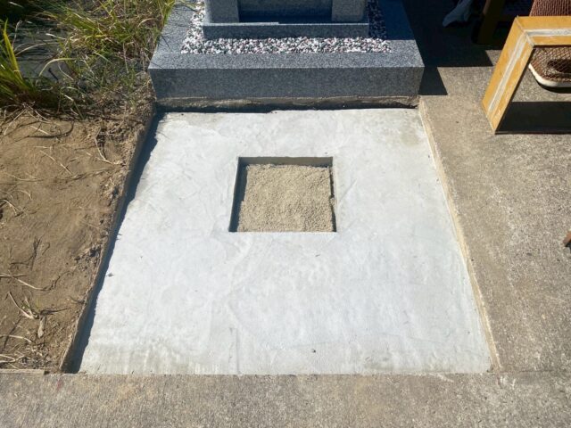 木津川市 外柵の据付工事