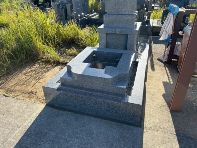 芝台や霊標台の据付